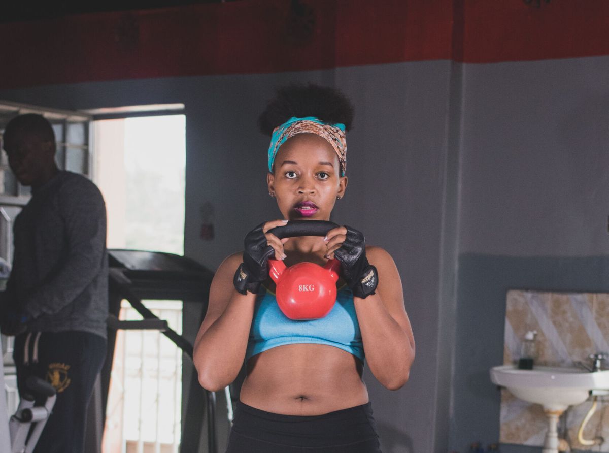 Kesh training with a kettlebell